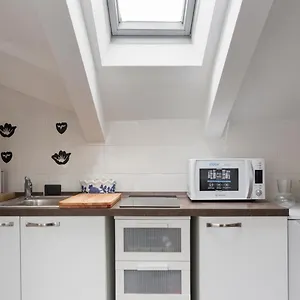 https://duomo-suite-7.it-lombardy.com