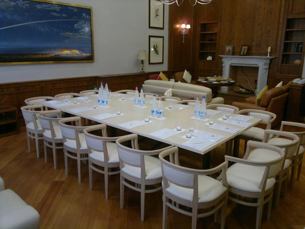 Hotel Domus Australia Roma