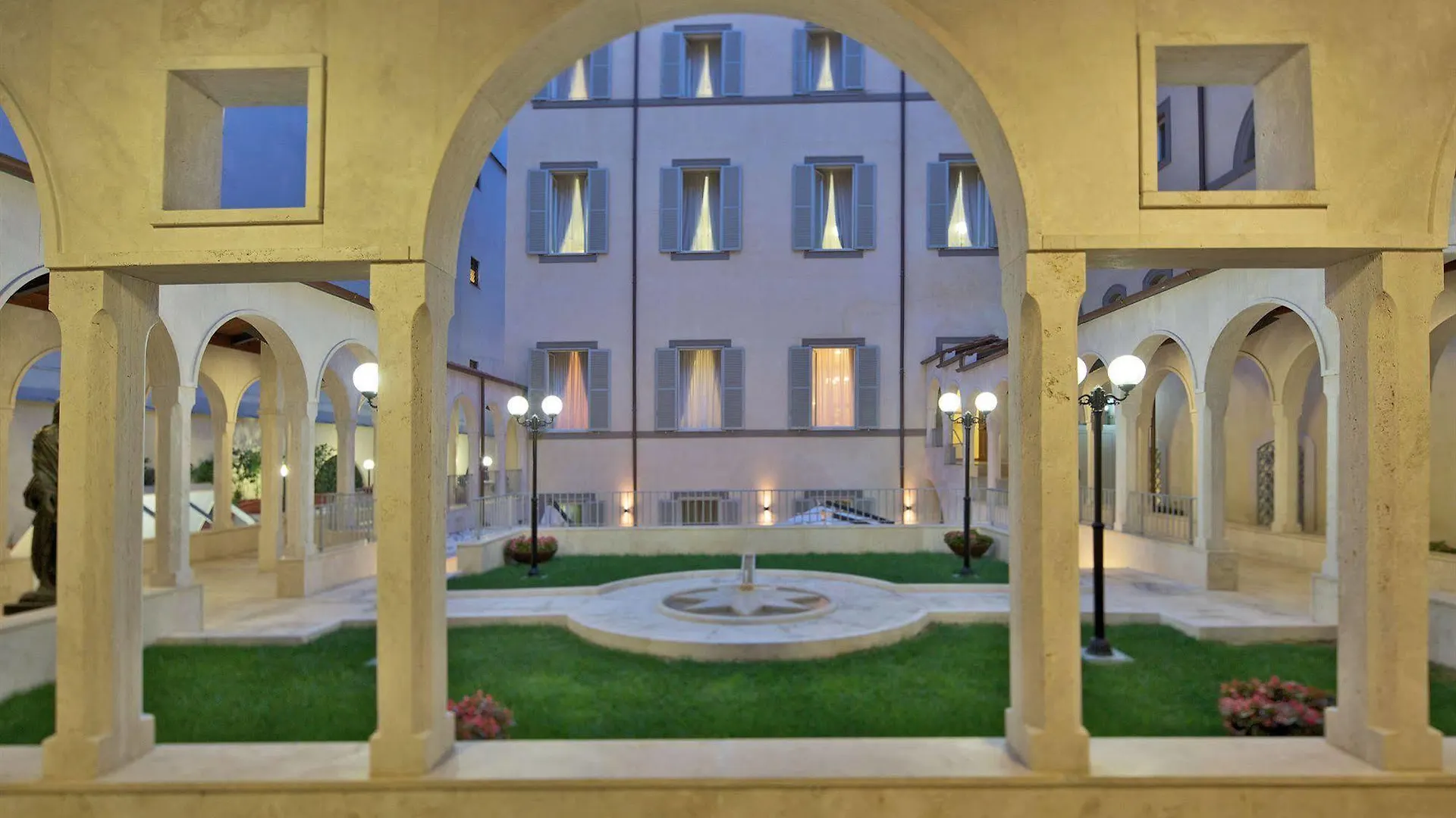 Hotel Domus Australia Roma