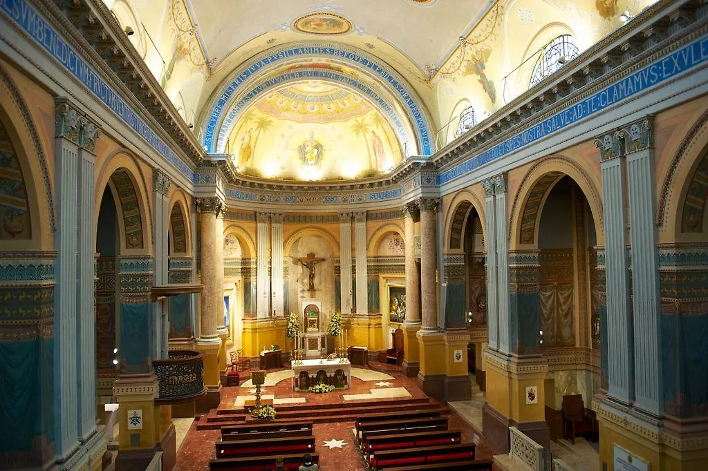 Domus Australia Hotel Rome 4*,